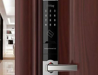 水磨沟24小时上门开锁公司